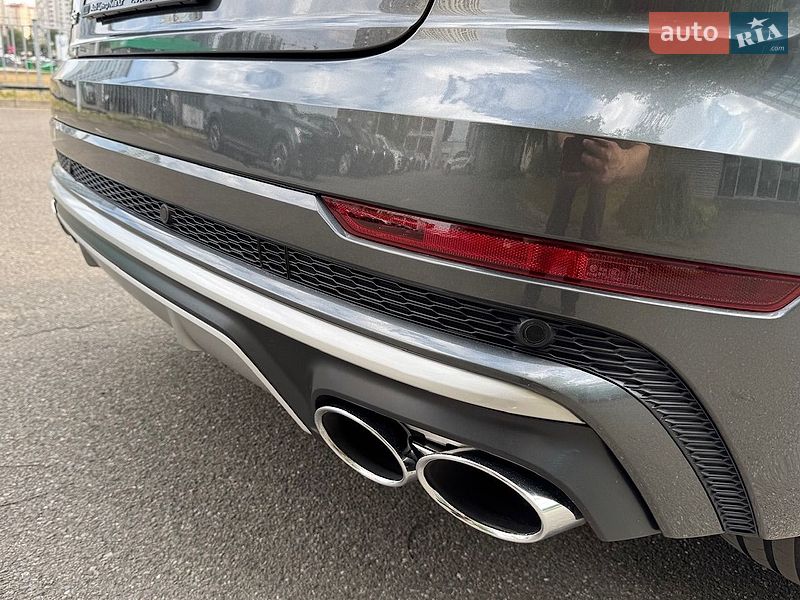 Внедорожник / Кроссовер Audi SQ8 2020 в Киеве