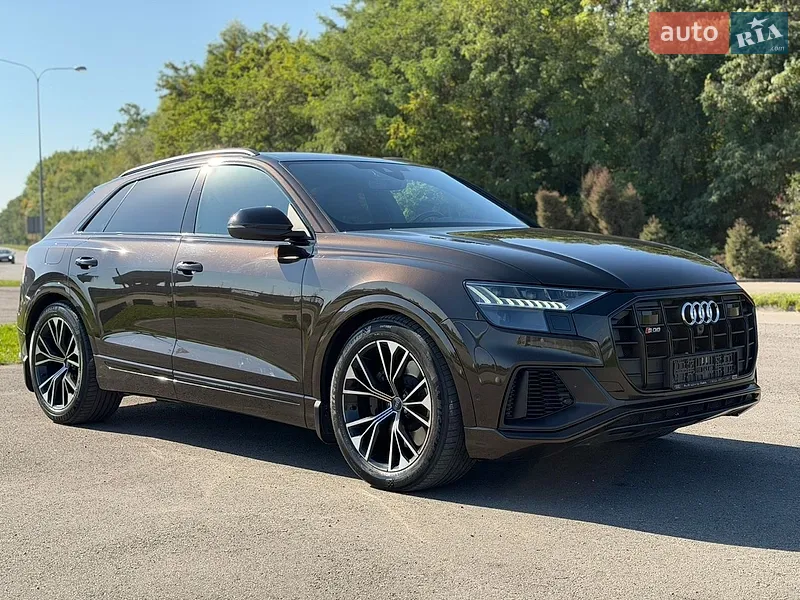 Audi SQ8 2021