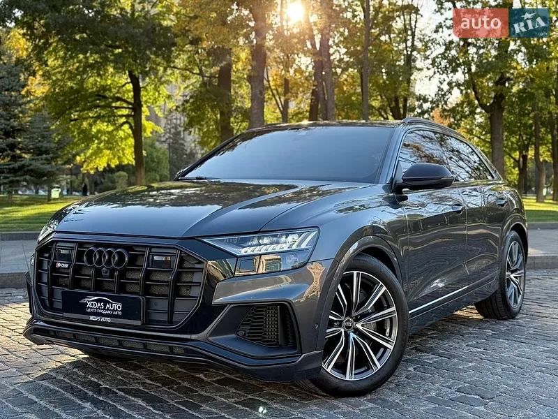 Audi SQ8 2021