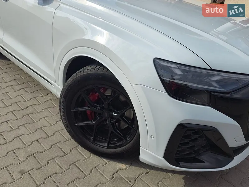 Audi SQ8 2025