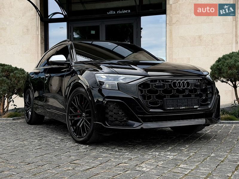 Audi SQ8 2025