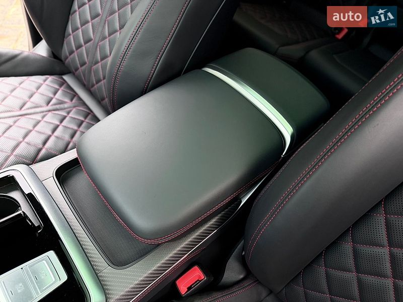 Внедорожник / Кроссовер Audi SQ8 2025 в Львове