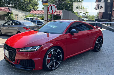 Купе Audi TT RS 2019 в 