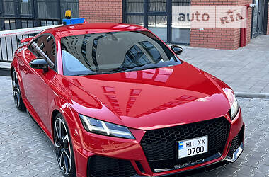 Купе Audi TT RS 2019 в 