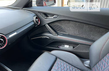 Купе Audi TT RS 2019 в 