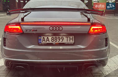 Купе Audi TT RS 2017 в 