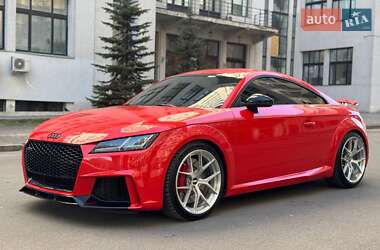 Купе Audi TT RS 2017 в 