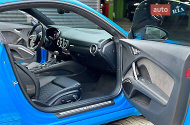Купе Audi TT RS 2019 в 