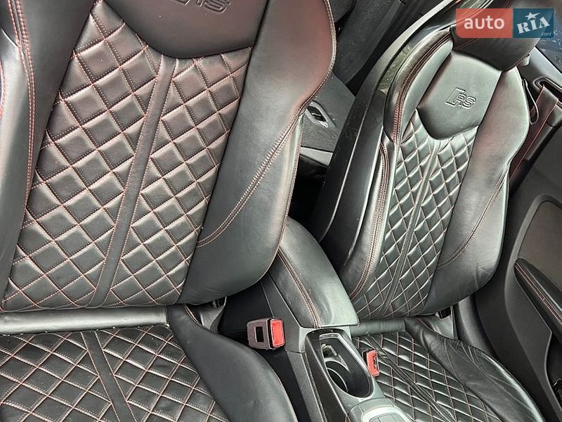 Купе Audi TT RS 2017 в Киеве