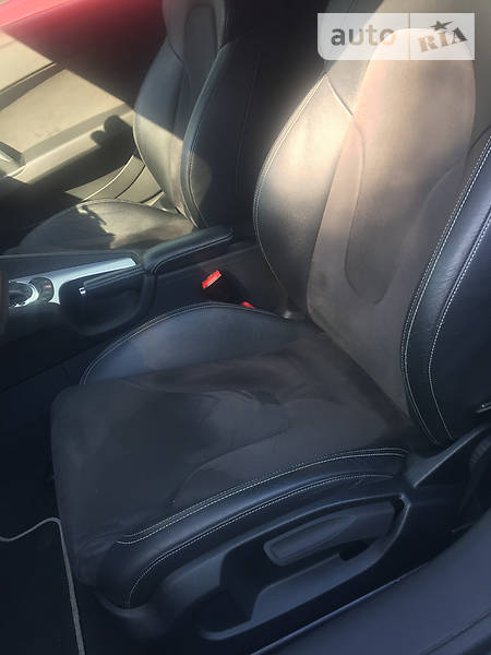 Купе Audi TT S 2010 в Киеве фото 16 Купе Audi TT S 2010 в Киеве