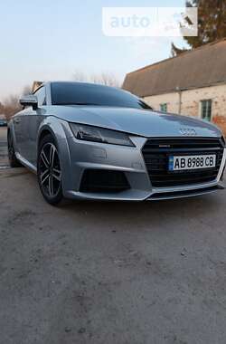 Купе Audi TT S 2014 в Виннице