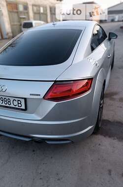 Купе Audi TT S 2014 в Виннице