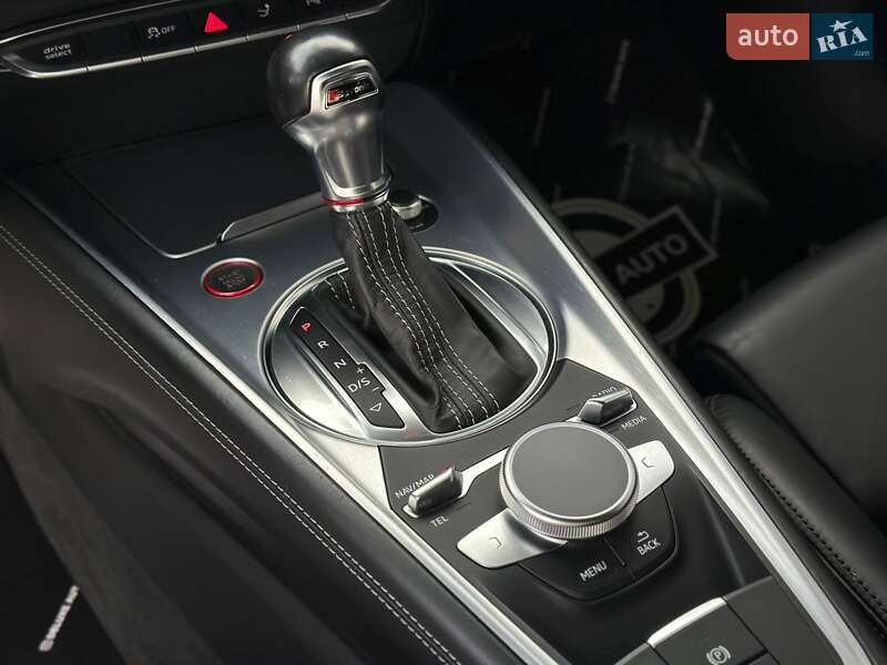 Купе Audi TT S 2016 в Киеве фото 32 Купе Audi TT S 2016 в Киеве