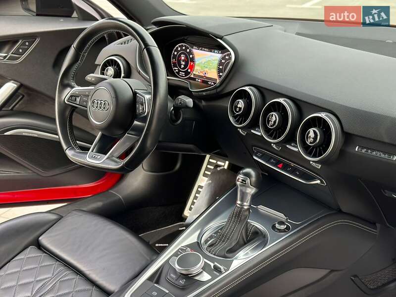 Купе Audi TT S 2016 в Киеве фото 44 Купе Audi TT S 2016 в Киеве