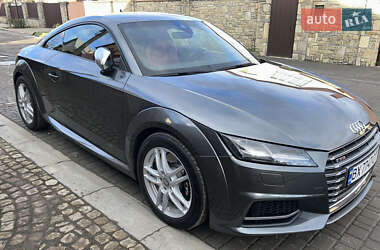 Купе Audi TT S 2015 в 