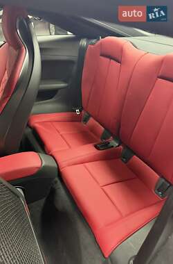 Купе Audi TT S 2023 в 