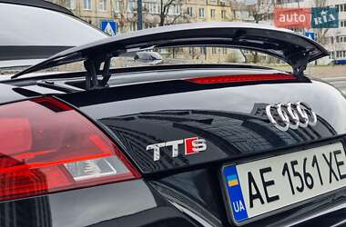 Купе Audi TT S 2012 в 