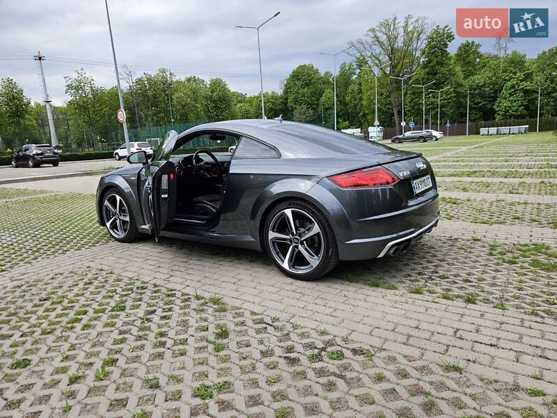 Купе Audi TT S 2016 в Харькове