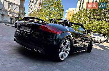 Купе Audi TT S 2012 в 