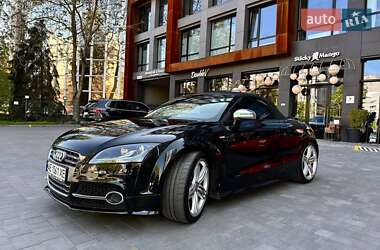 Купе Audi TT S 2012 в 