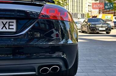 Купе Audi TT S 2012 в 