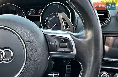 Купе Audi TT S 2012 в 