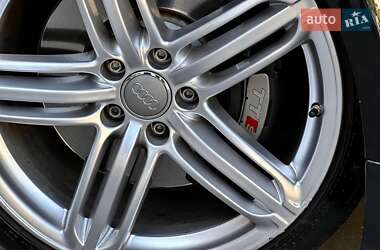 Купе Audi TT S 2012 в 