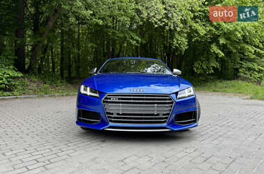Купе Audi TT S 2016 в 