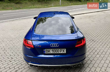 Купе Audi TT S 2016 в 