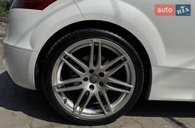 Купе Audi TT S 2011 в 