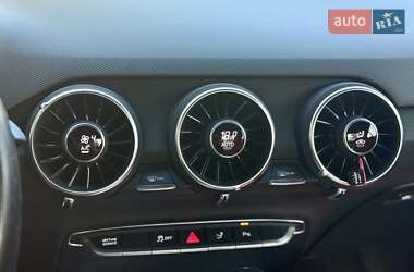 Купе Audi TT S 2016 в 