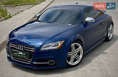 Купе Audi TT S 2011 в 