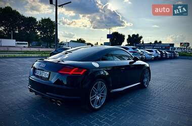 Купе Audi TT S 2015 в 