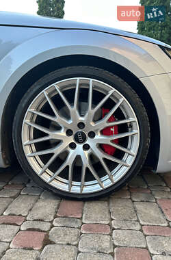 Купе Audi TT S 2016 в 
