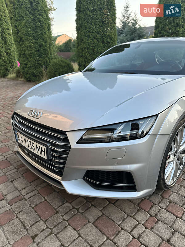 Купе Audi TT S 2016 в Киеве