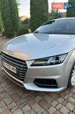 Купе Audi TT S 2016 в 