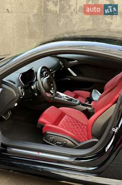 Купе Audi TT S 2023 в 
