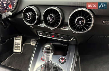 Купе Audi TT S 2016 в Киеве