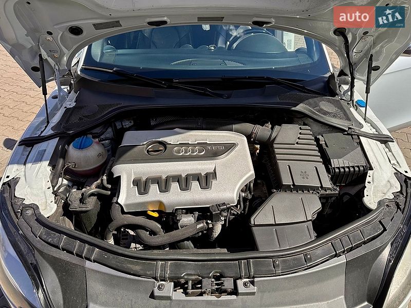 Купе Audi TT S 2012 в Киеве