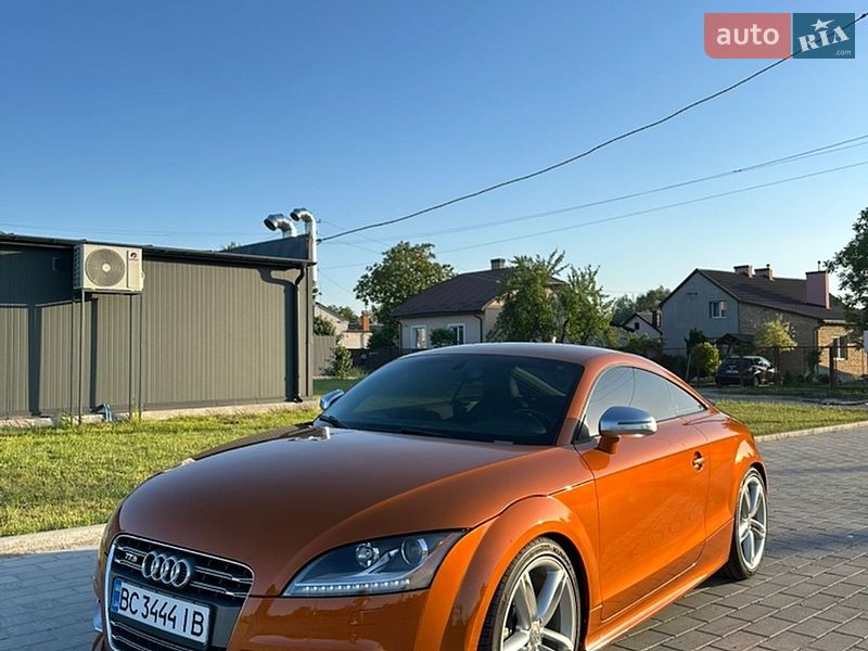 Купе Audi TT S 2012 в Львові