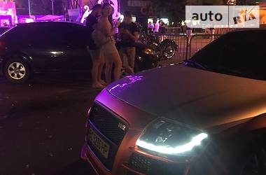Купе Audi TT 2000 в 