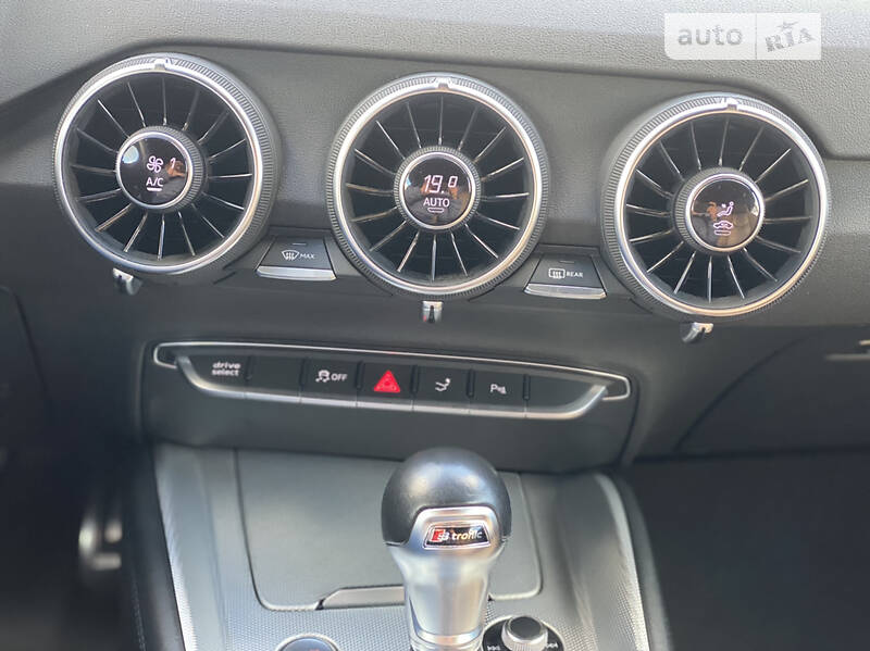 Купе Audi TT 2015 в Києві