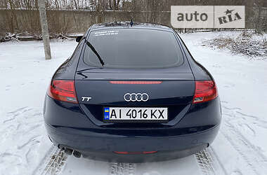 Купе Audi TT 2008 в 