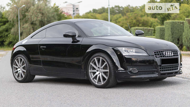 Купе Audi TT 2010 в Днепре