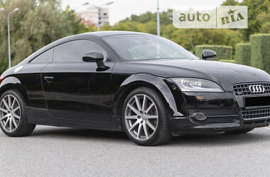 Купе Audi TT 2010 в 