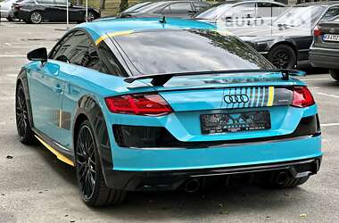 Купе Audi TT 2021 в 