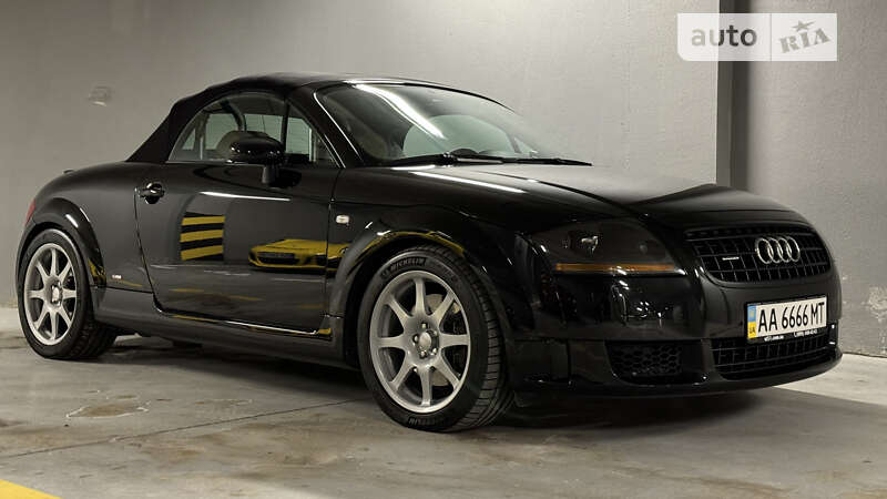 Родстер Audi TT 2005 в Киеве фото 3 Родстер Audi TT 2005 в Киеве