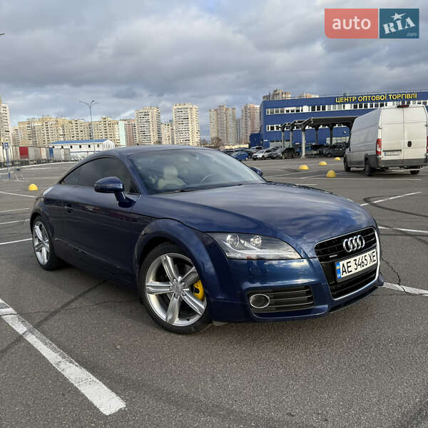 Купе Audi TT 2011 в Києві