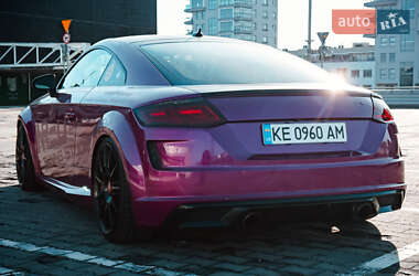 Купе Audi TT 2015 в 