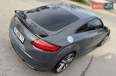 Купе Audi TT 2016 в 